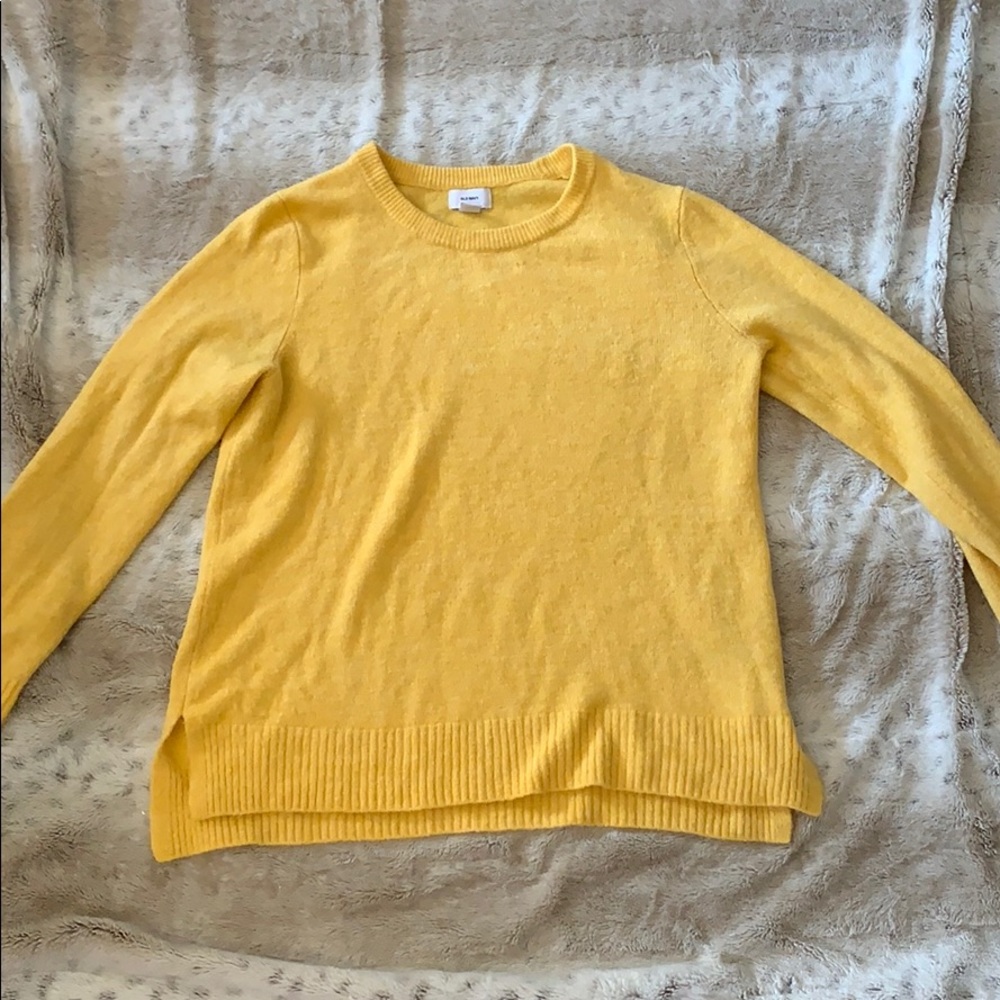 Yellow sweater, never worn